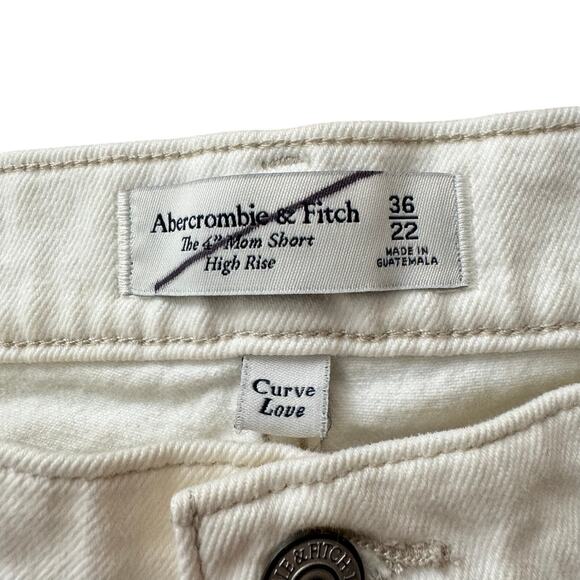 Abercrombie & Fitch 4” Mom Short High Rise Curve Love White Denim Shorts 36/22 - Picture 2 of 3